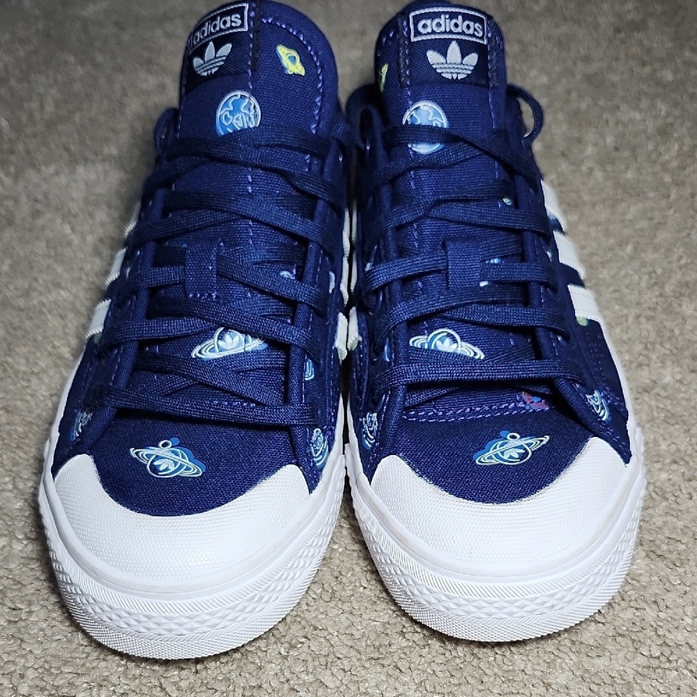 Adidas Nizza Dark Blue Sneakers with White Accents - Picture 4 of 10